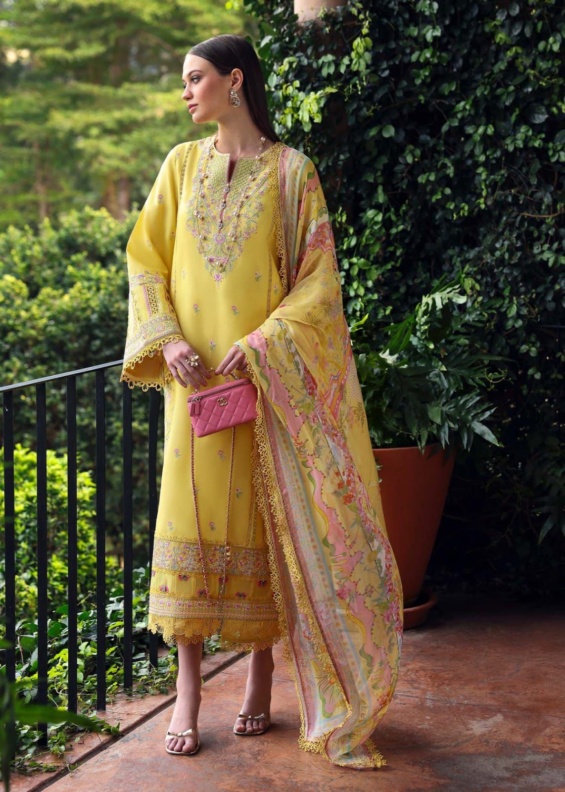 KANWAL MALIK ZAINA   RAIHA
